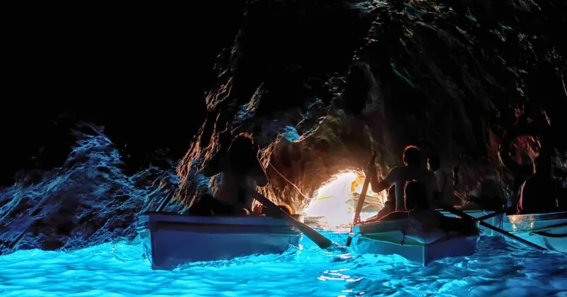Capri: 3-Hour Private Boat Tour with Blue Grotto Visit