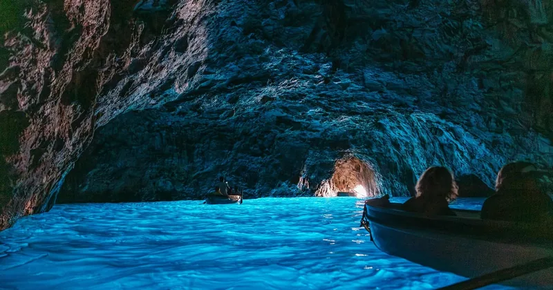 Da Sorrento: tour in barca a Capri con opzione Grotta Azzurra